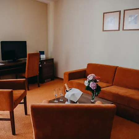 Belassi 波切尼斯