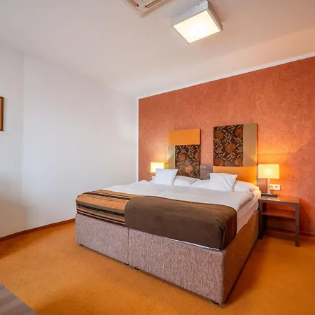 Belassi Hotel