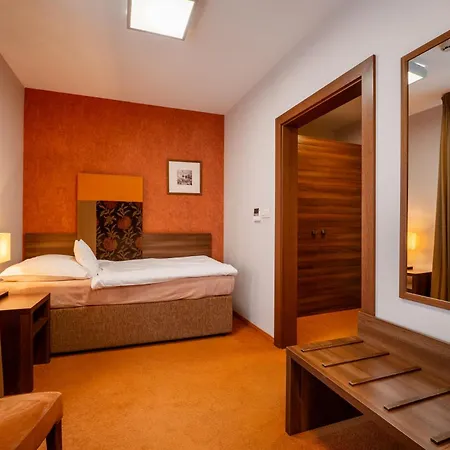 Belassi Hotel 4*