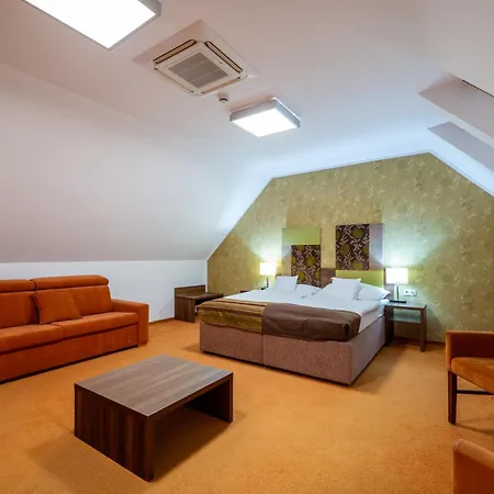 Belassi Hotel